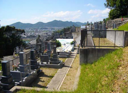 犬山成田山・日本モンキーパークからも近い霊園