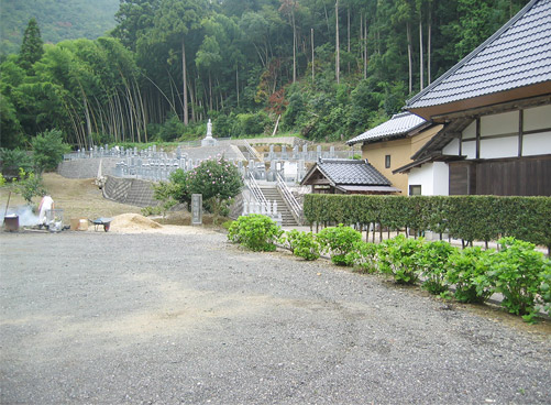 霊園内風景