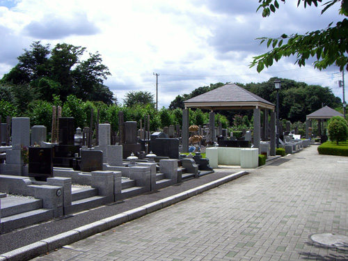 青山苑　墓域