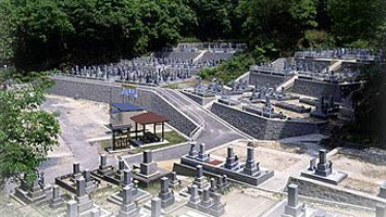 常徳寺泊山墓苑